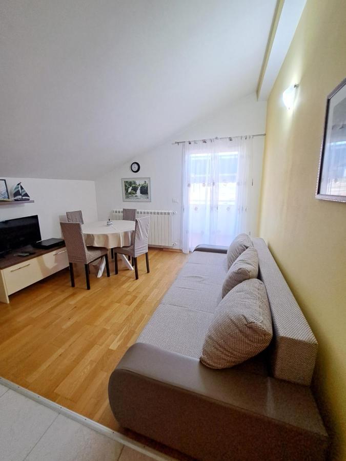 Apartamento Casa Antonio With Swimming Pool Novigrad Istria Exterior foto