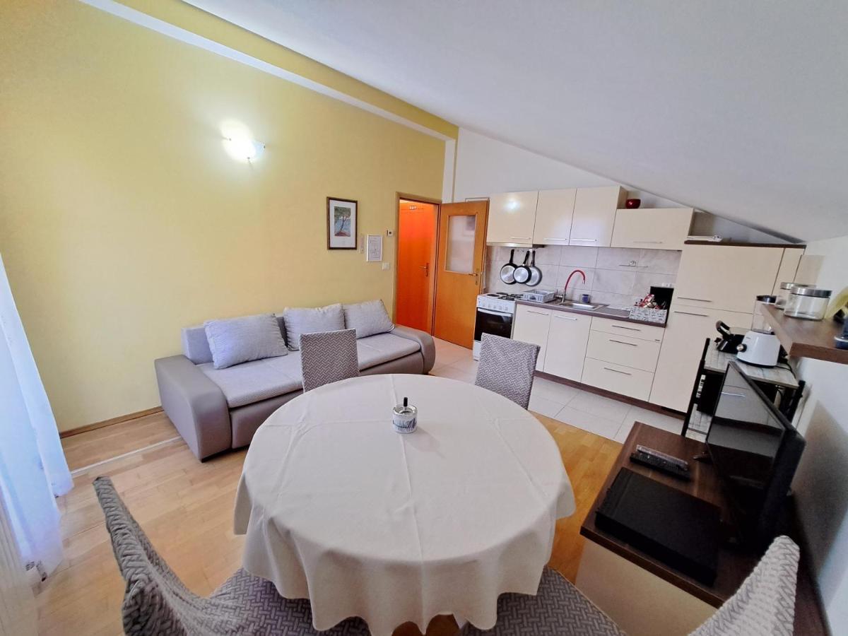 Apartamento Casa Antonio With Swimming Pool Novigrad Istria Exterior foto