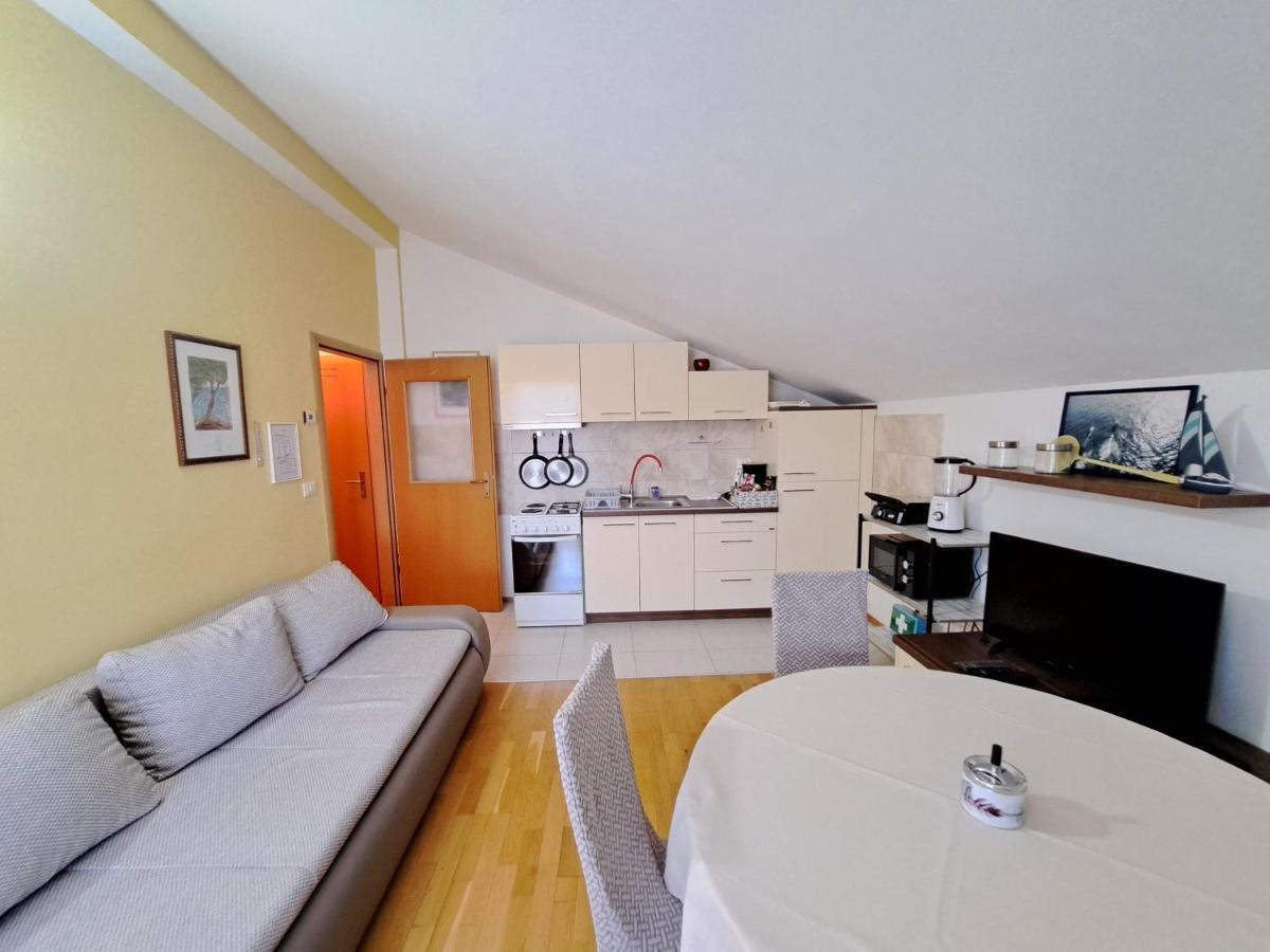 Apartamento Casa Antonio With Swimming Pool Novigrad Istria Exterior foto