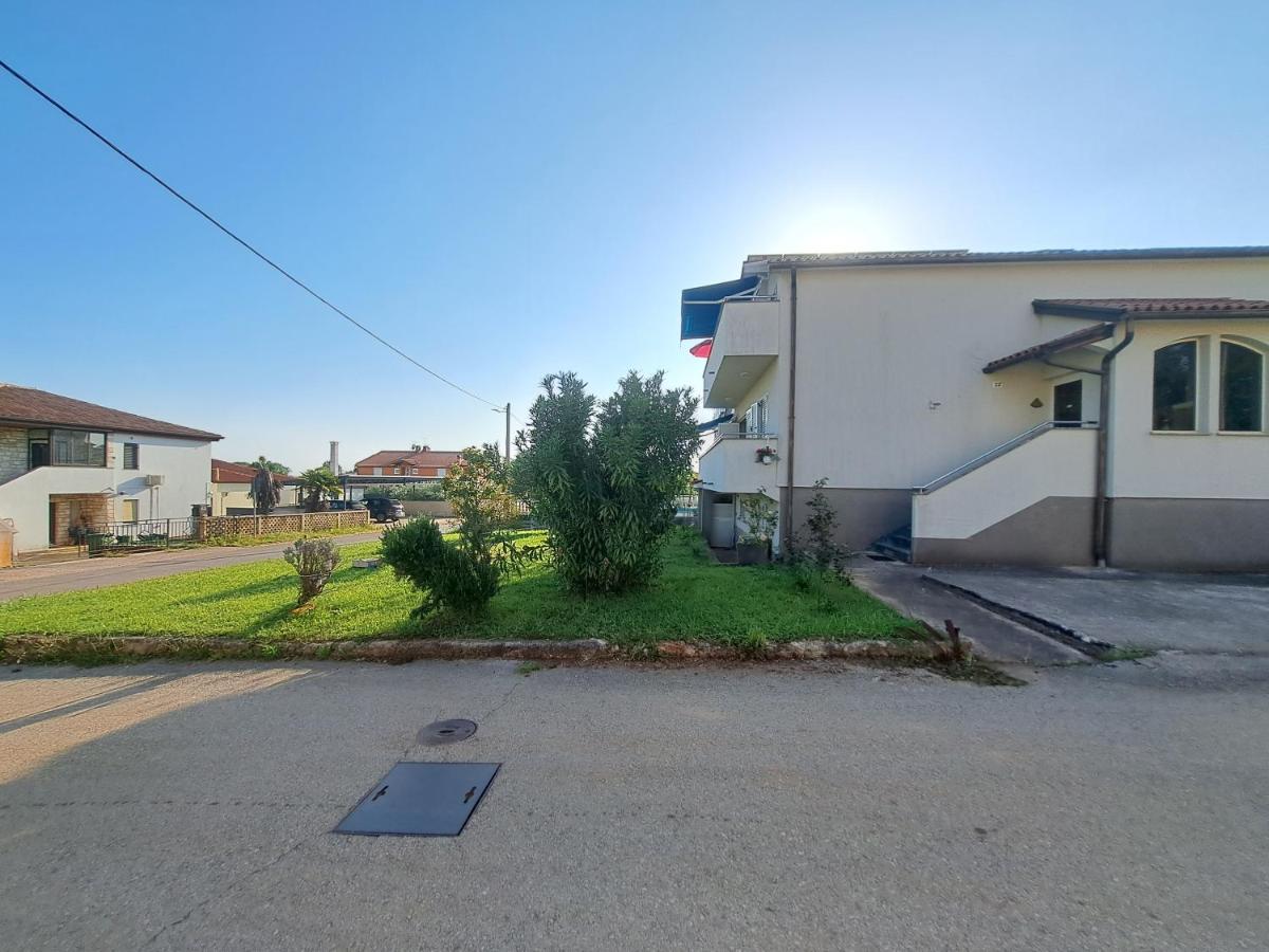 Apartamento Casa Antonio With Swimming Pool Novigrad Istria Exterior foto